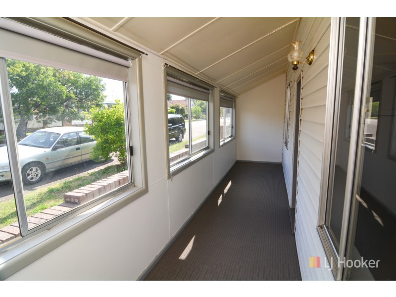 4 Read Avenue, Lithgow NSW 2790