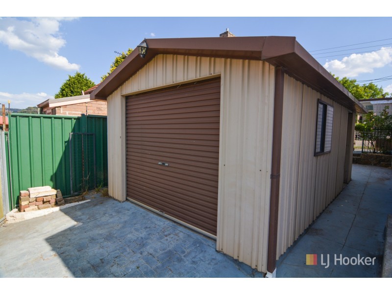 4 Read Avenue, Lithgow NSW 2790