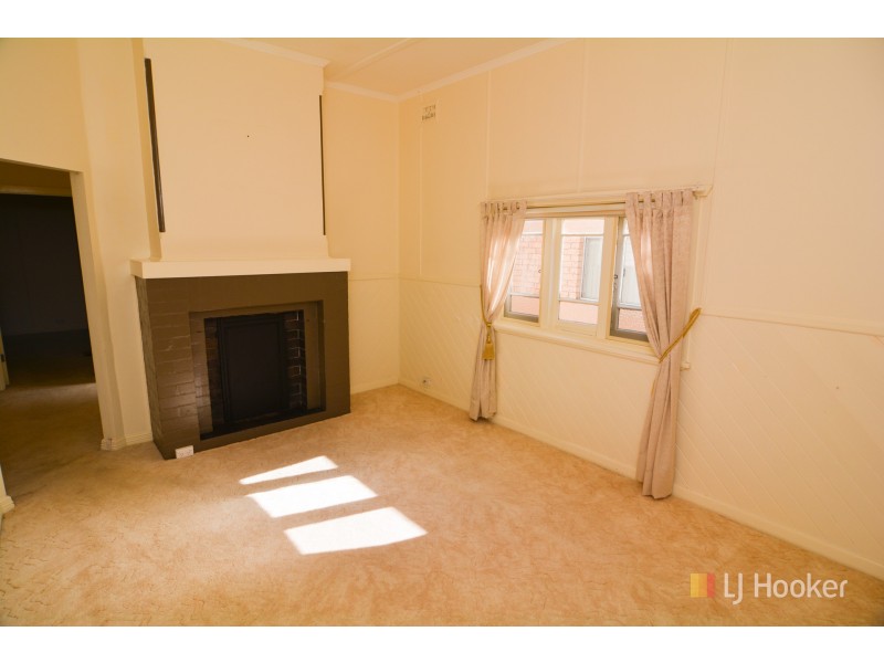 57 Martini Parade, Lithgow NSW 2790