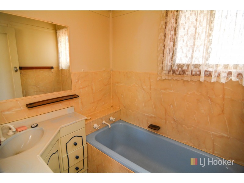 33 Tweed Road, Lithgow NSW 2790