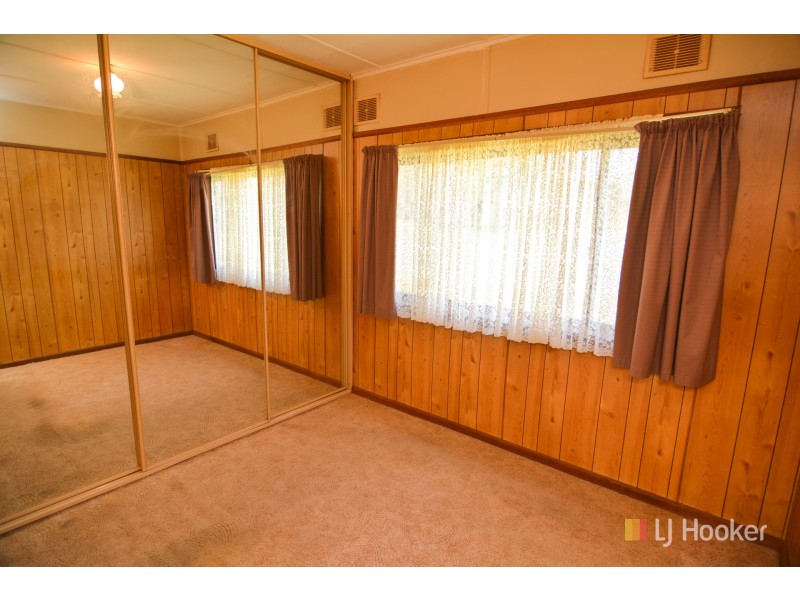 33 Tweed Road, Lithgow NSW 2790