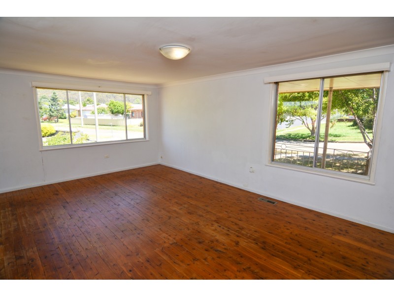 29 Amiens Street, Lithgow NSW 2790