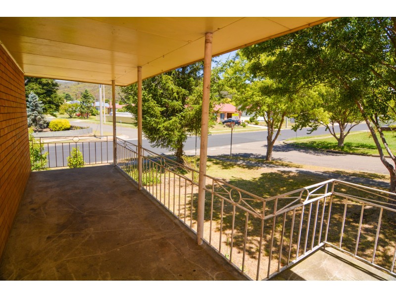 29 Amiens Street, Lithgow NSW 2790