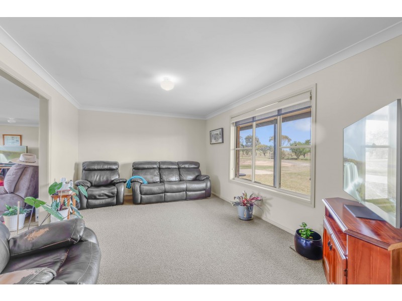 3017 Castlereagh Highway, Ben Bullen NSW 2790