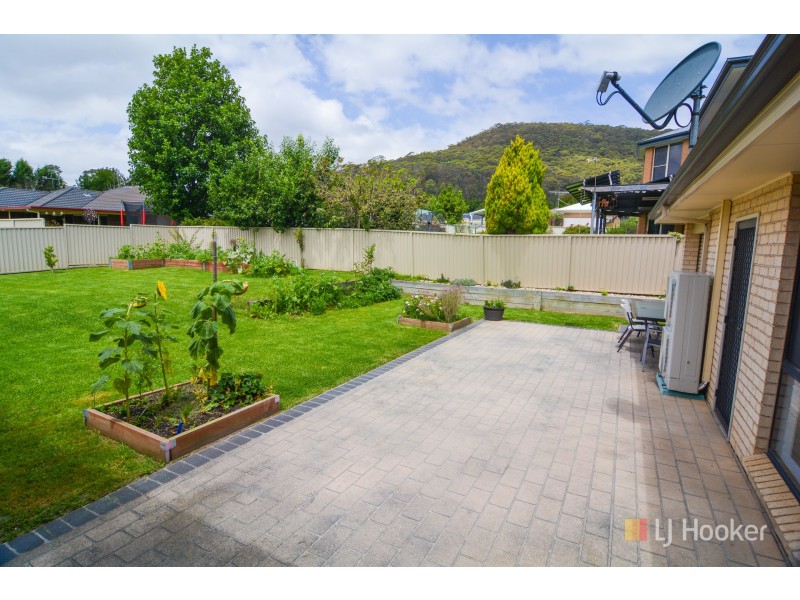 6 Acer Place, Lithgow NSW 2790