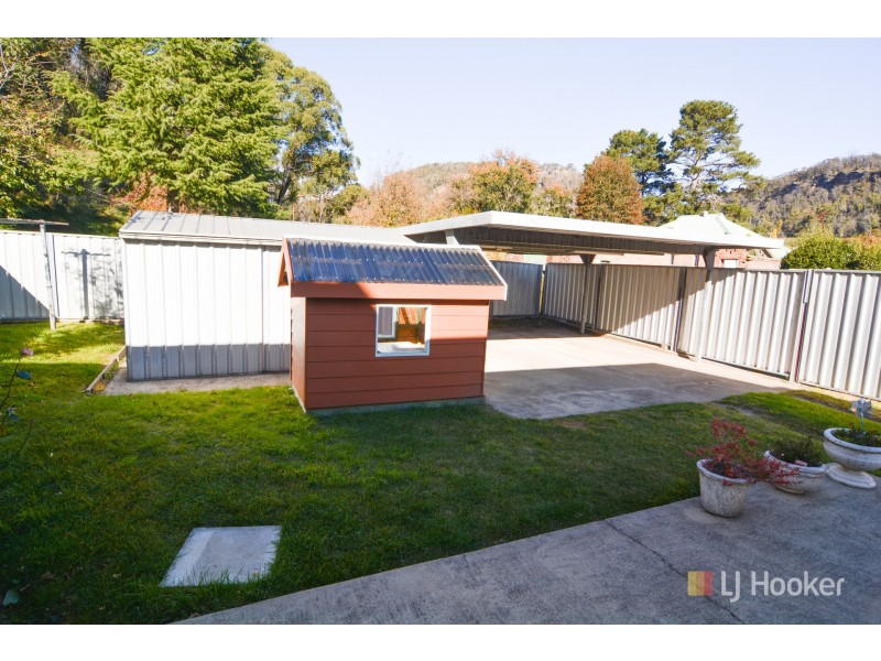 11 Bragg Street, Lithgow NSW 2790