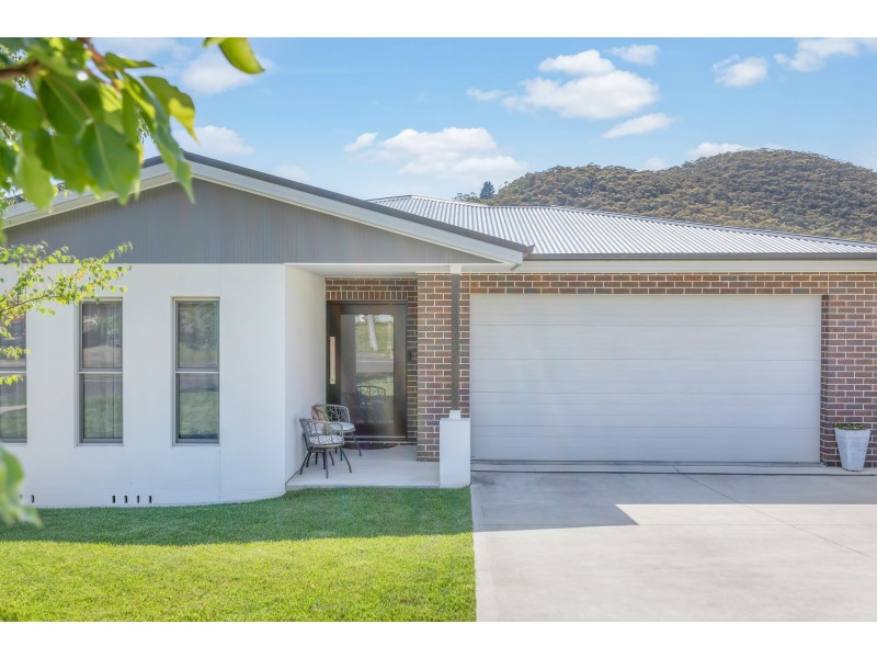 19 Hassans Wall Road, Lithgow NSW 2790