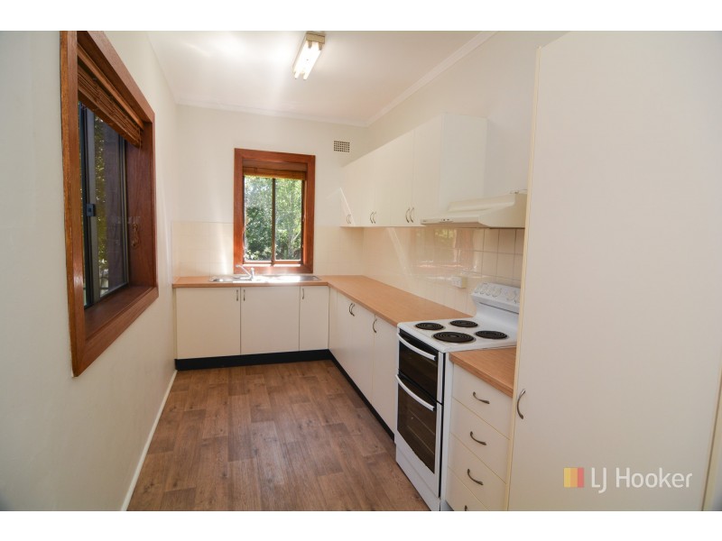 76 Calero Street, Lithgow NSW 2790