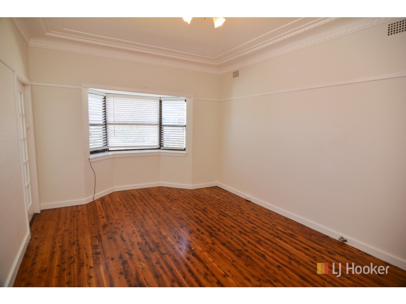 76 Calero Street, Lithgow NSW 2790
