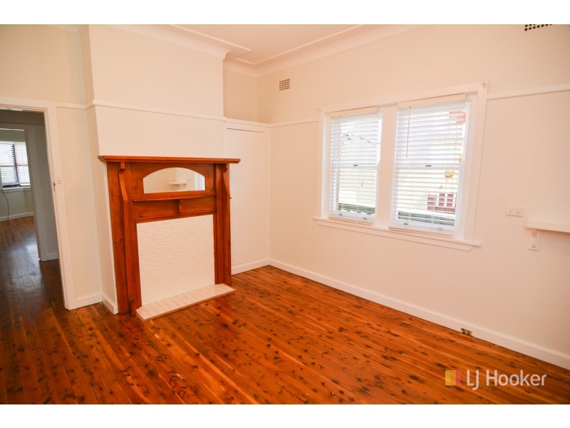 76 Calero Street, Lithgow NSW 2790
