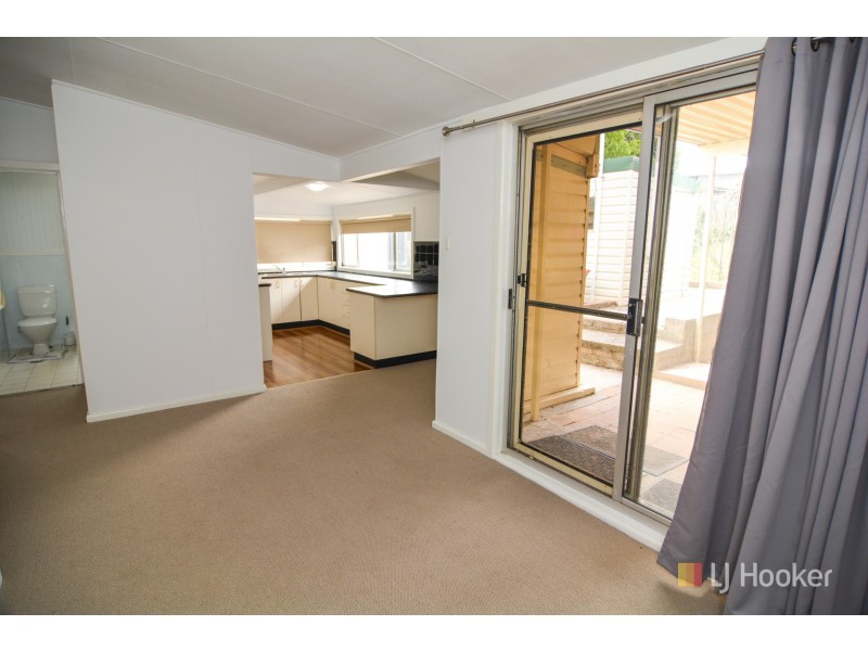 73 Inch Street, Lithgow NSW 2790