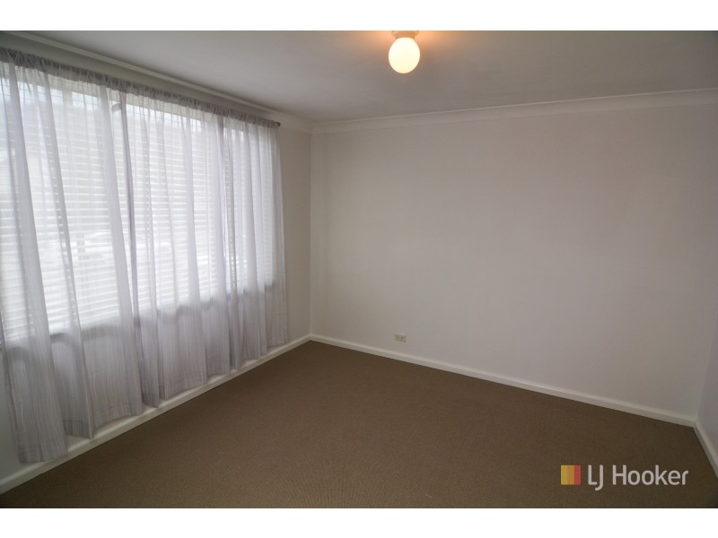 73 Inch Street, Lithgow NSW 2790