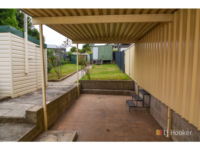 73 Inch Street, Lithgow NSW 2790