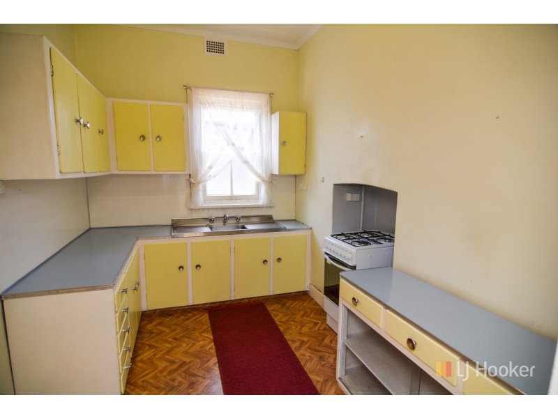 39 Ordnance Avenue, Lithgow NSW 2790