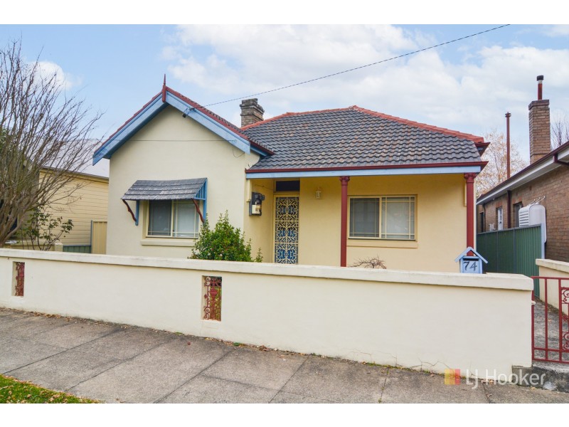 74 Calero Street, Lithgow NSW 2790