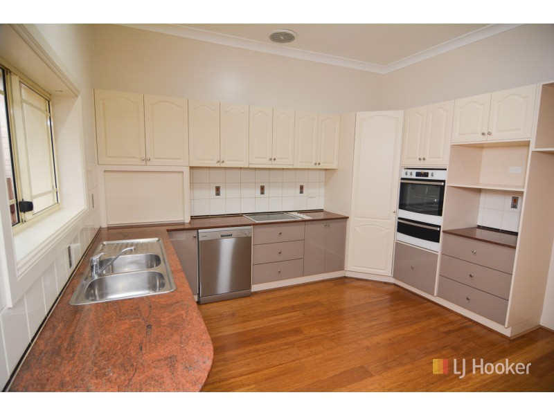 74 Calero Street, Lithgow NSW 2790
