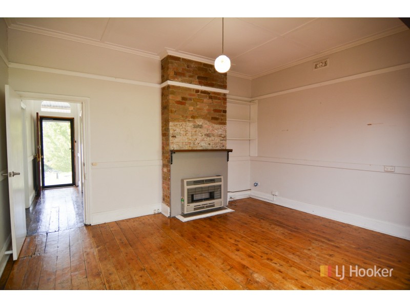 132 Macauley Street, Lithgow NSW 2790