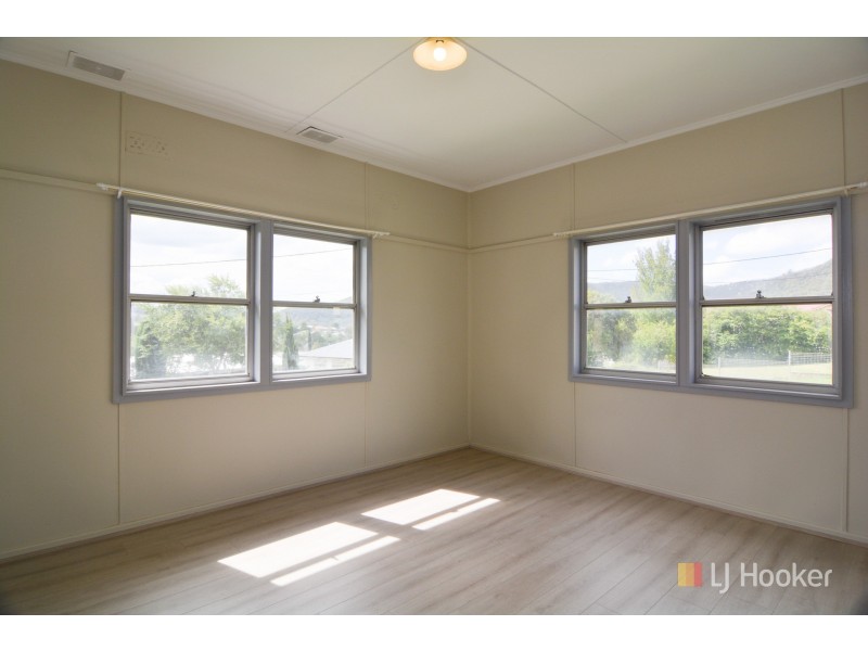 14 Stewart Street, Lithgow NSW 2790