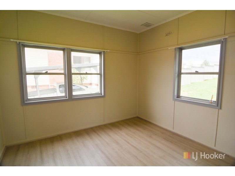 14 Stewart Street, Lithgow NSW 2790