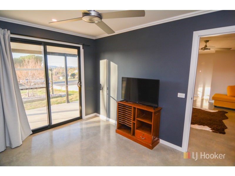 17 Bell Street, Portland NSW 2847