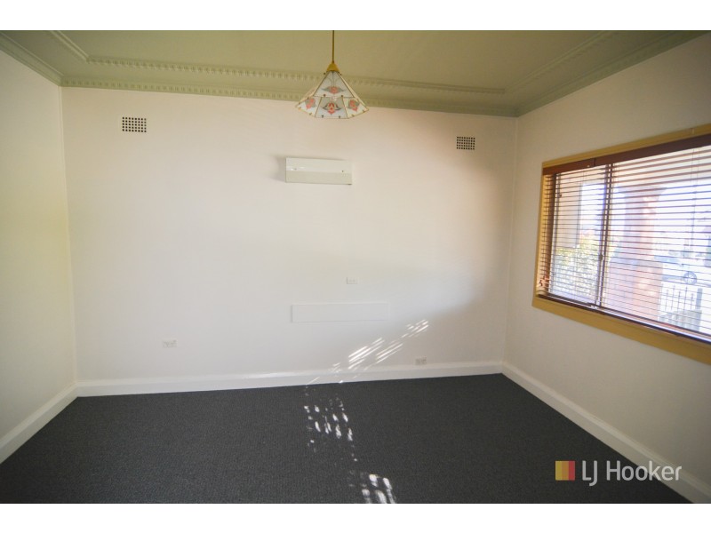 93 Calero Street, Lithgow NSW 2790