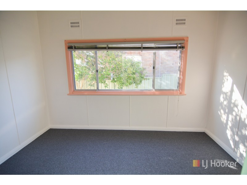 93 Calero Street, Lithgow NSW 2790