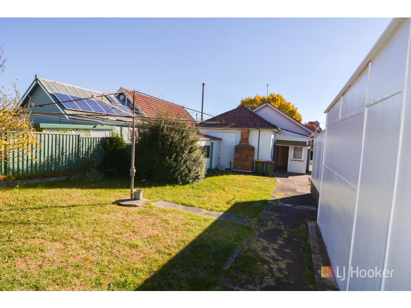 93 Calero Street, Lithgow NSW 2790