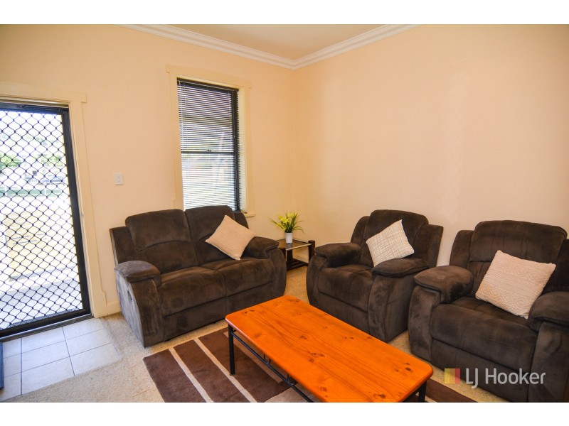 4 Chifley Road, Lithgow NSW 2790