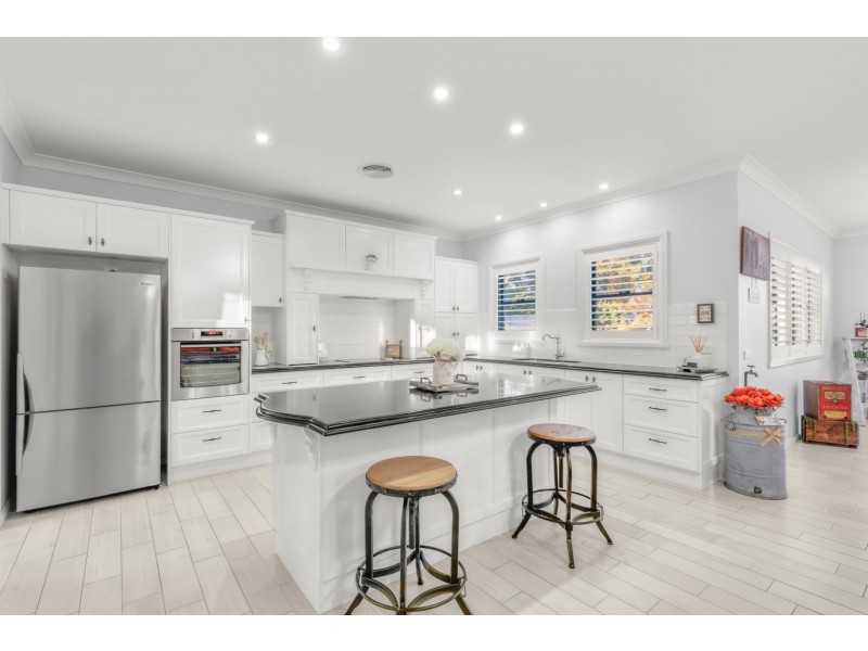 13 Langbein Lane, Portland NSW 2847