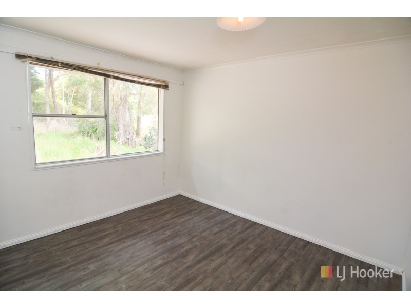 2/15 Lime Street, Portland NSW 2847