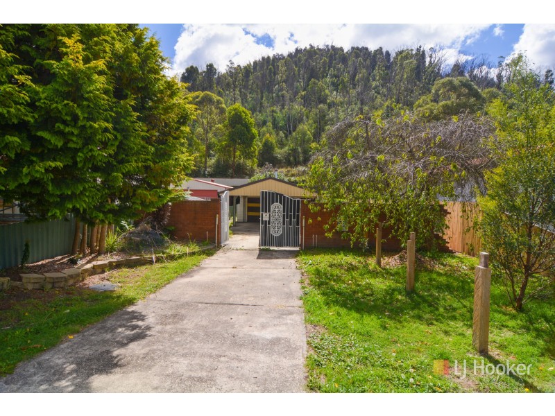 104 Sandford Avenue, Lithgow NSW 2790