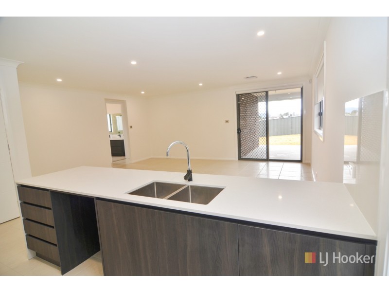 22 Henning Crescent, Wallerawang NSW 2845