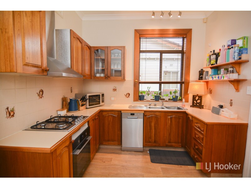 6 Passchendale Street, Lithgow NSW 2790