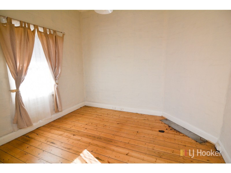 11 Bragg Street, Lithgow NSW 2790