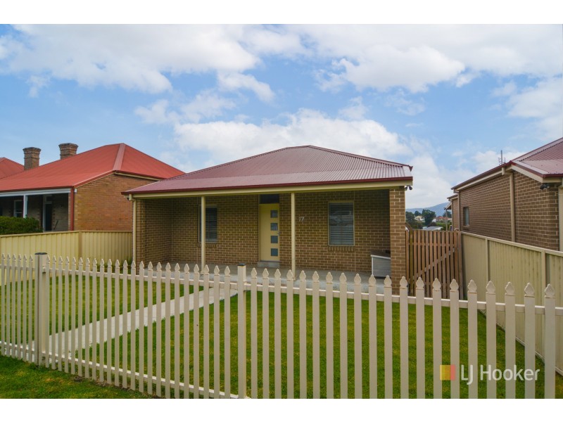 17a Silcock Street, Lithgow NSW 2790