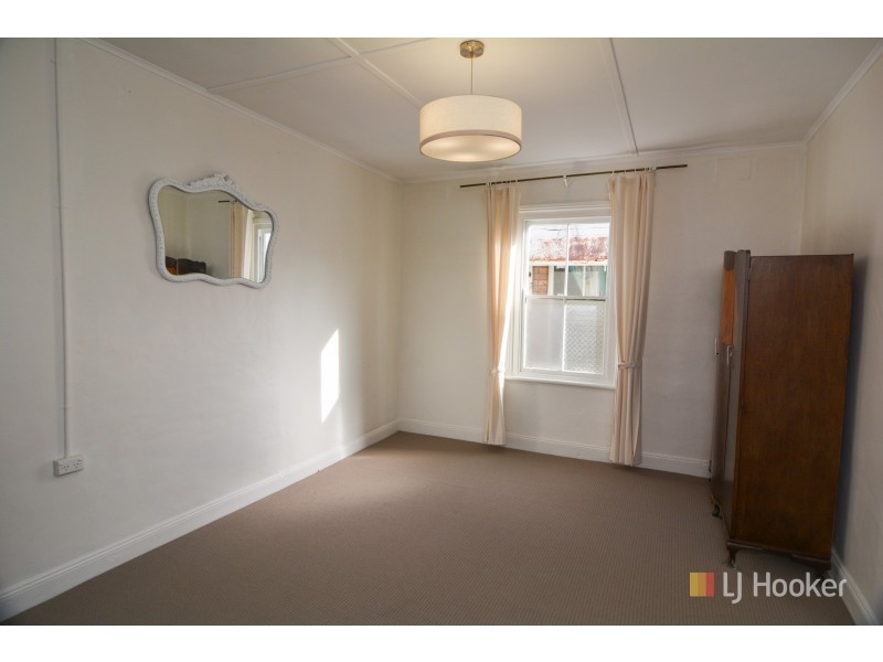 13 Young Street, Lithgow NSW 2790