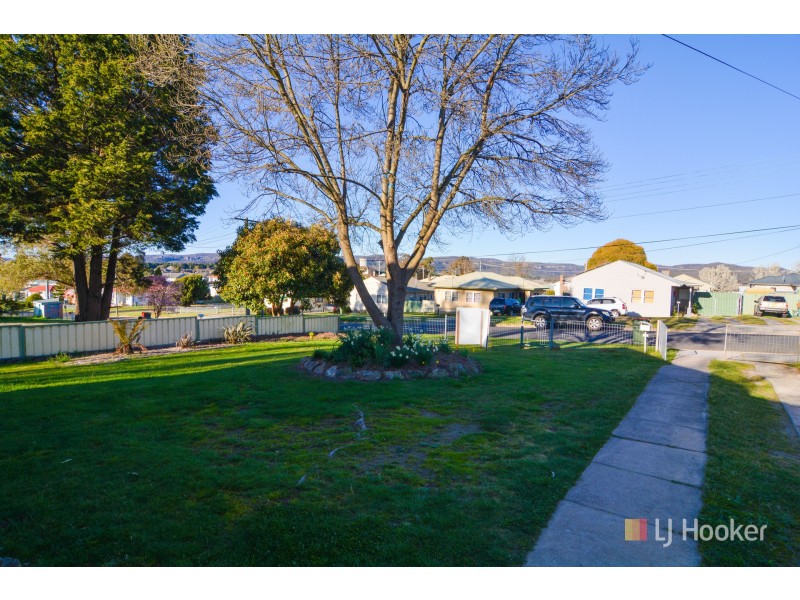27 Hume Avenue, Wallerawang NSW 2845