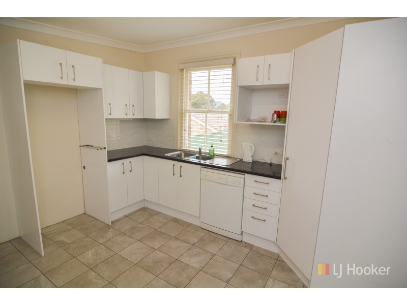 112 Macauley Street, Lithgow NSW 2790