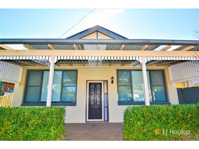 13 Bayonet Street, Lithgow NSW 2790