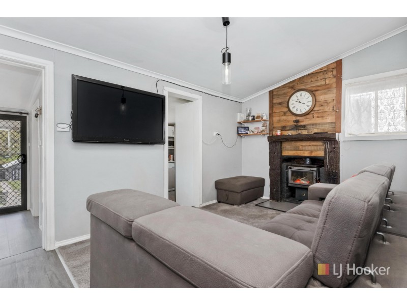 42 Lime Street, Portland NSW 2847