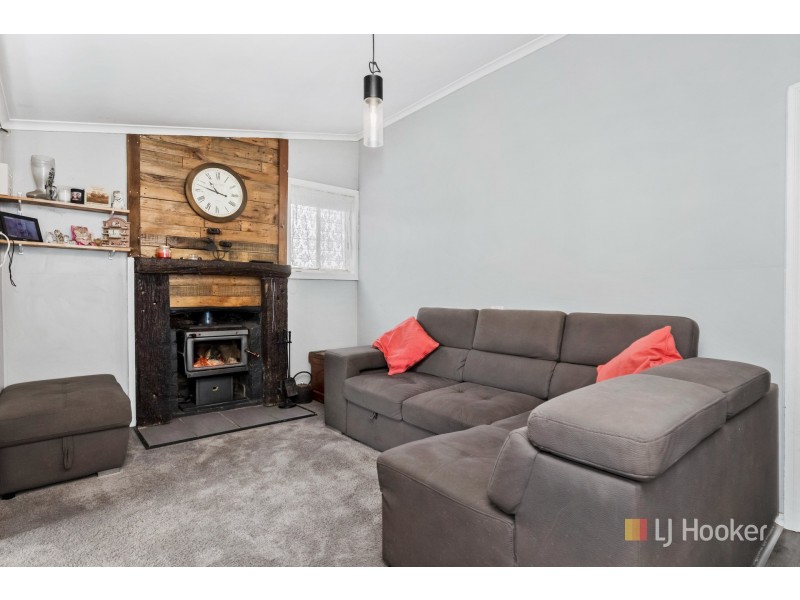 42 Lime Street, Portland NSW 2847