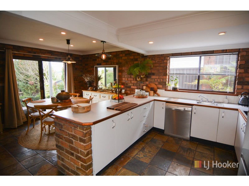 8 Walker Drive, Wallerawang NSW 2845