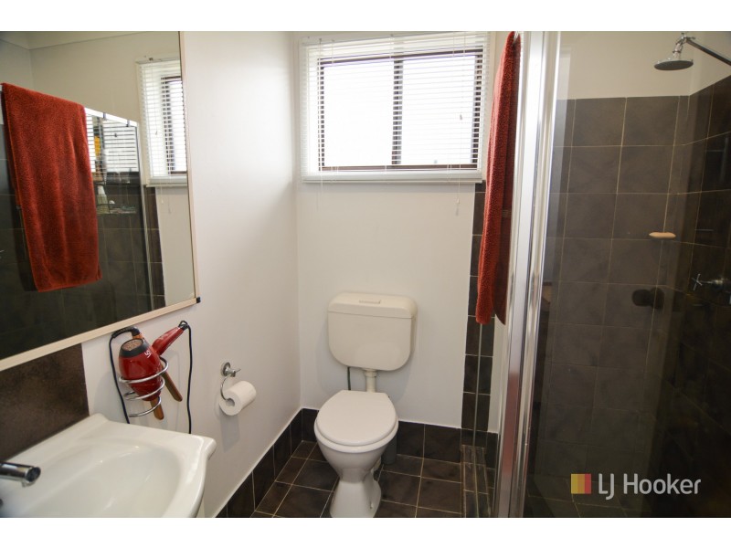 8 Walker Drive, Wallerawang NSW 2845