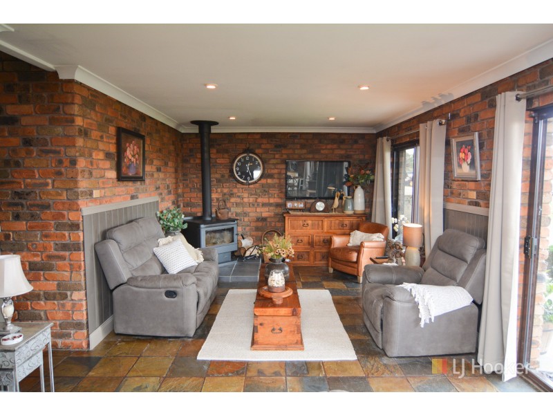 8 Walker Drive, Wallerawang NSW 2845