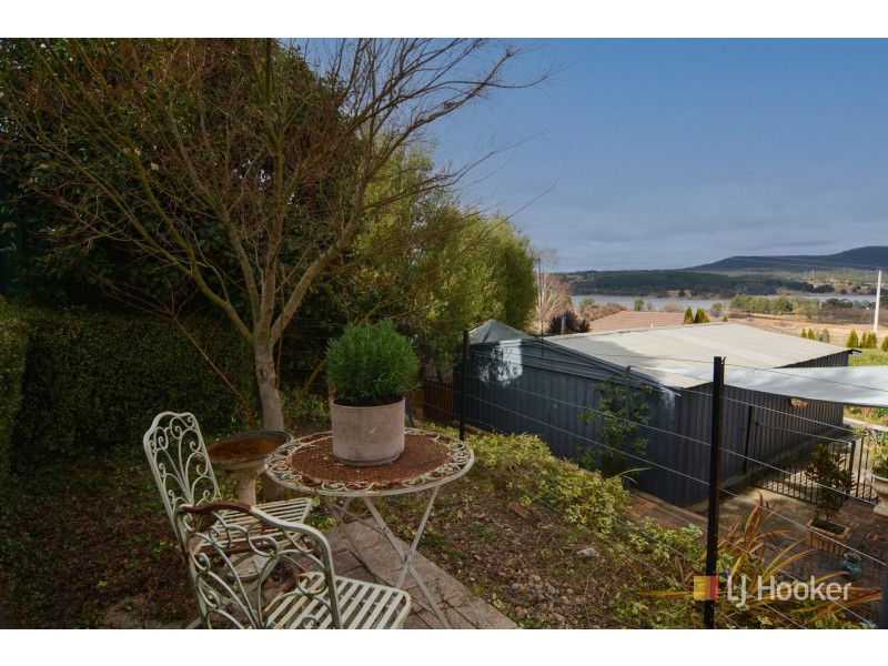 8 Walker Drive, Wallerawang NSW 2845