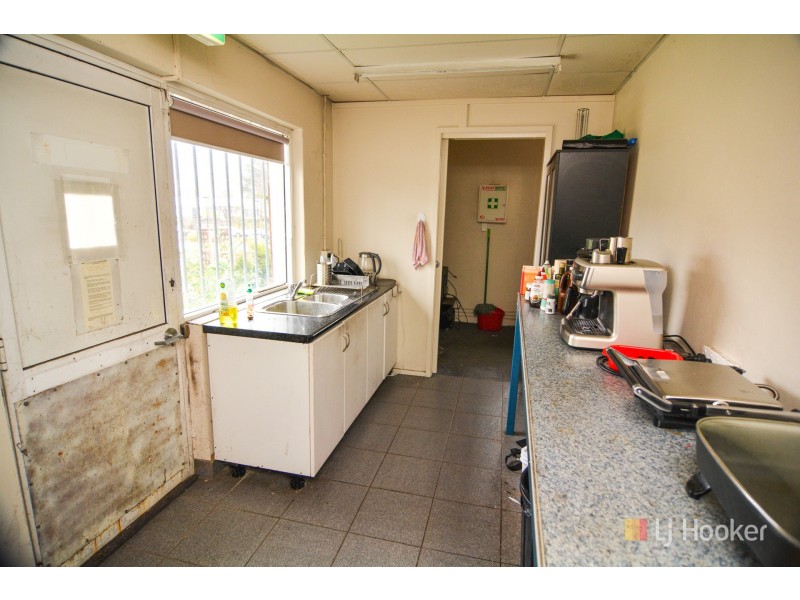 77 Bridge Street, Lithgow NSW 2790