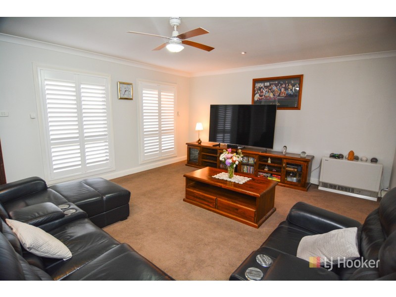 35 James Parade, Wallerawang NSW 2845