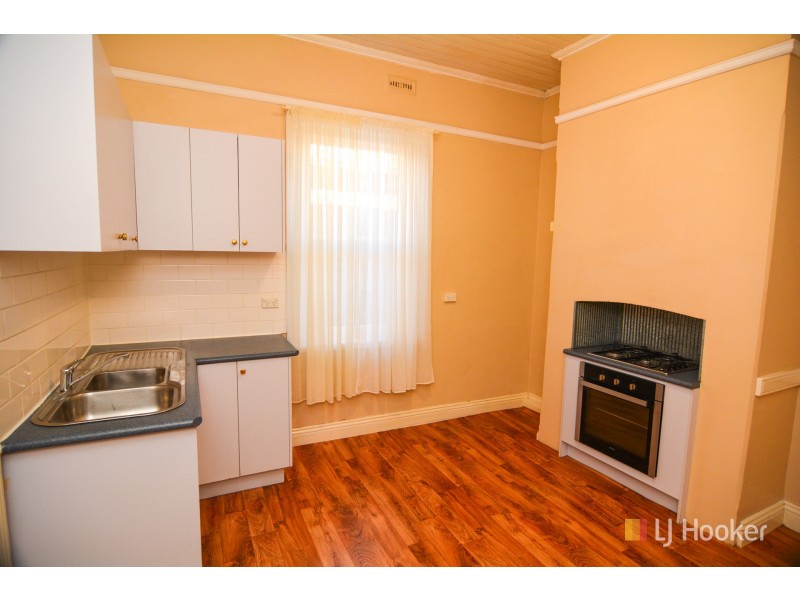 17 Hayley Street, Lithgow NSW 2790