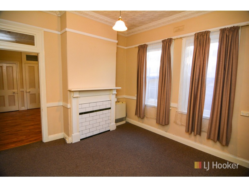 17 Hayley Street, Lithgow NSW 2790