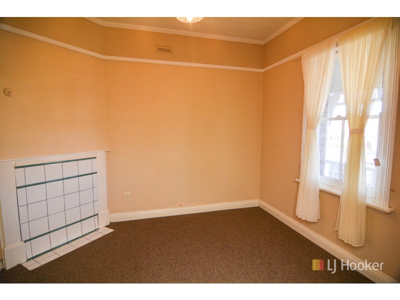 17 Hayley Street, Lithgow NSW 2790